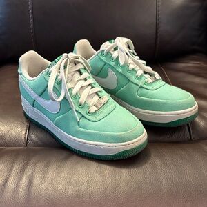 Nike Air Force 1 Green and White Sneakers